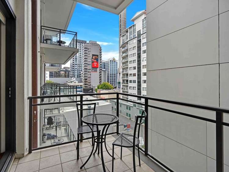 817/22 Nelson Street Auckland Central_9