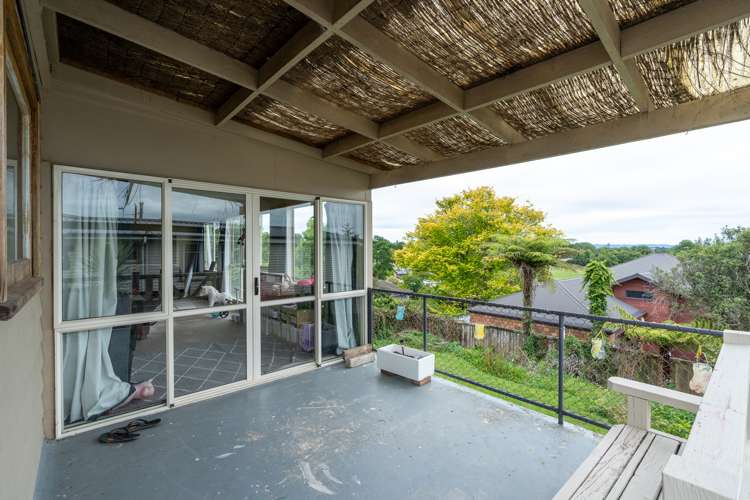 90 Houchens Road Glenview_6