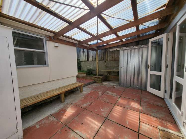 23 Milton Street Berhampore_15