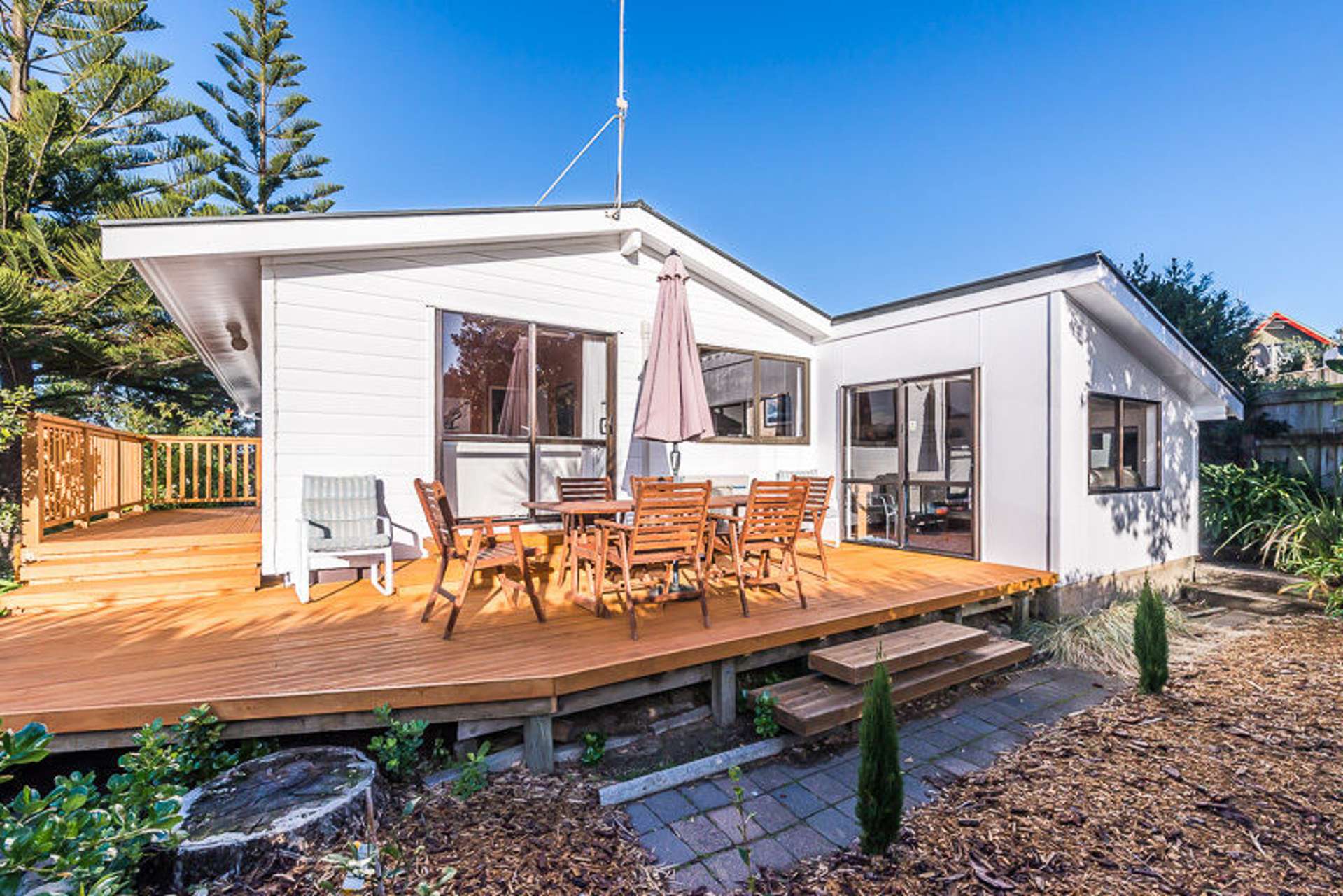 183 Tutere Street Waikanae Beach_0