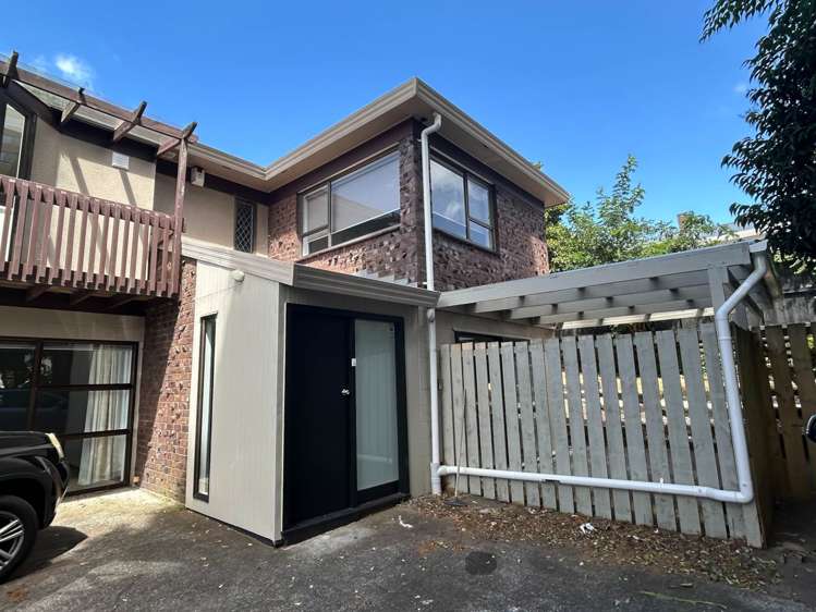 5/36 The Drive Epsom_23