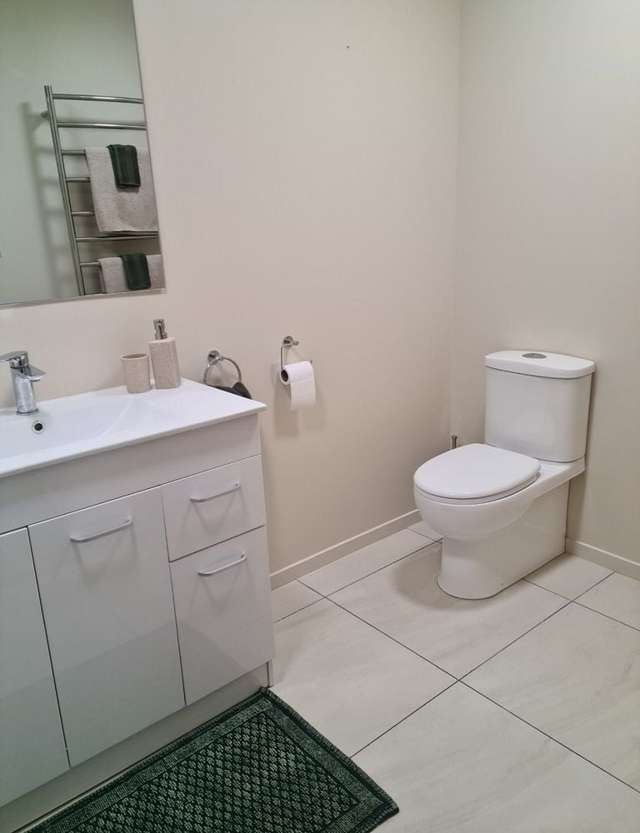 9 Kaikoura Street Maupuia_3