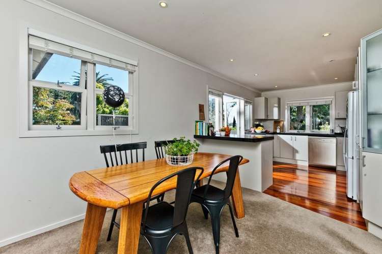 61 Northboro Road Belmont_4