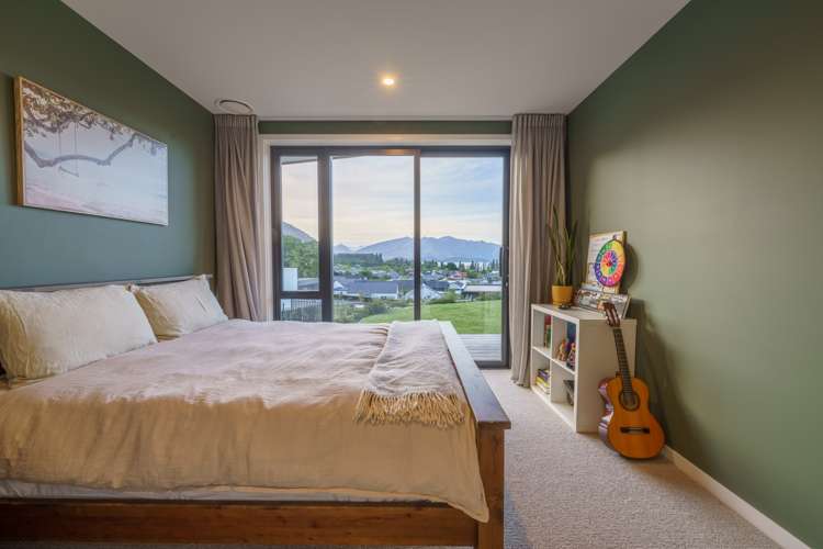 12 Jade Drive Wanaka_19