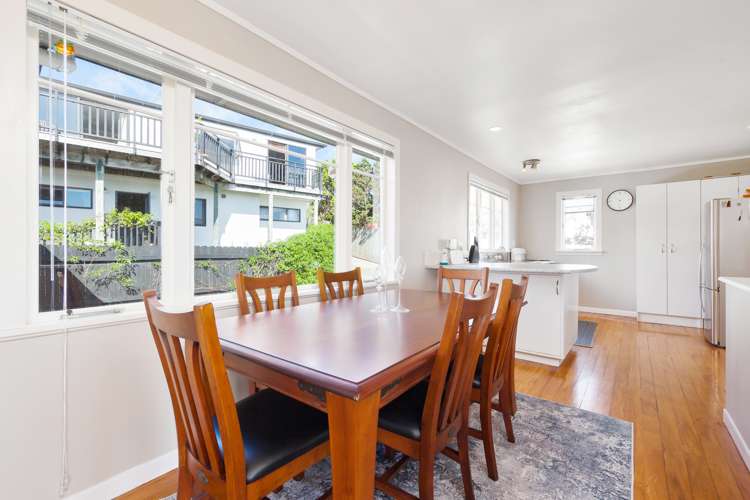 15b Rishworth Avenue Stanmore Bay_6