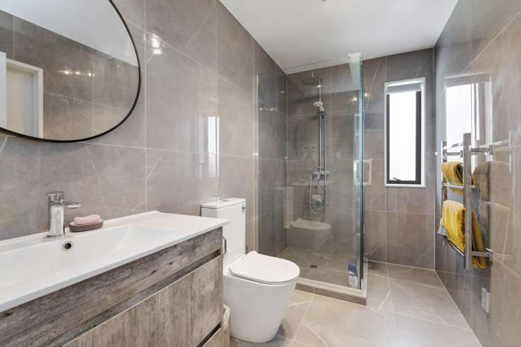 24 Carrygawley Road Flat Bush_21