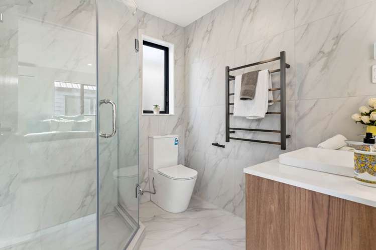 15 Bronzewater Drive Silverdale_7