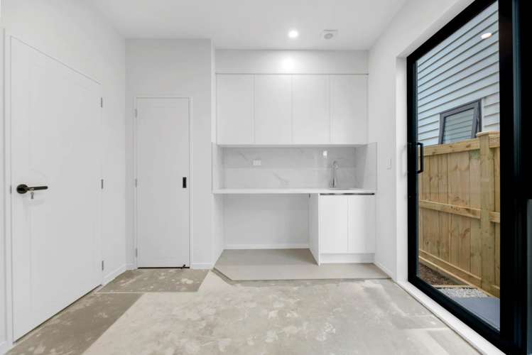 2/7 Edgar Pearce Place Howick_20