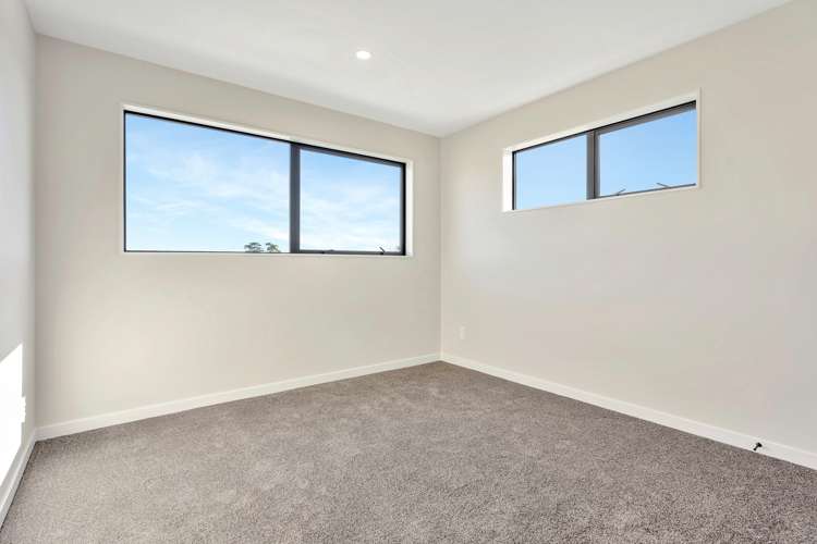 10 Korowhiti Road Clarks Beach_9