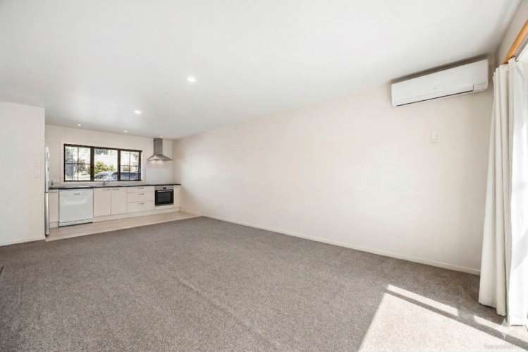 2/1 Harrison Road Mt Wellington_7