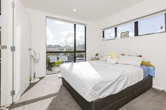 1/77 Glenmore Road Sunnyhills_4