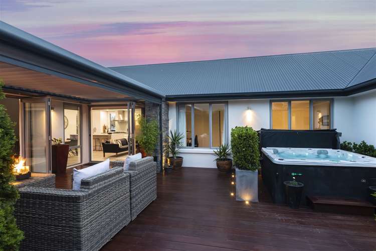 7 Millpond Place Parklands_11