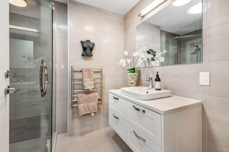 119 Panorama Heights Orewa_13