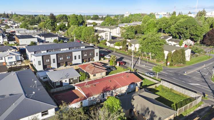 101 Knighton Road_0