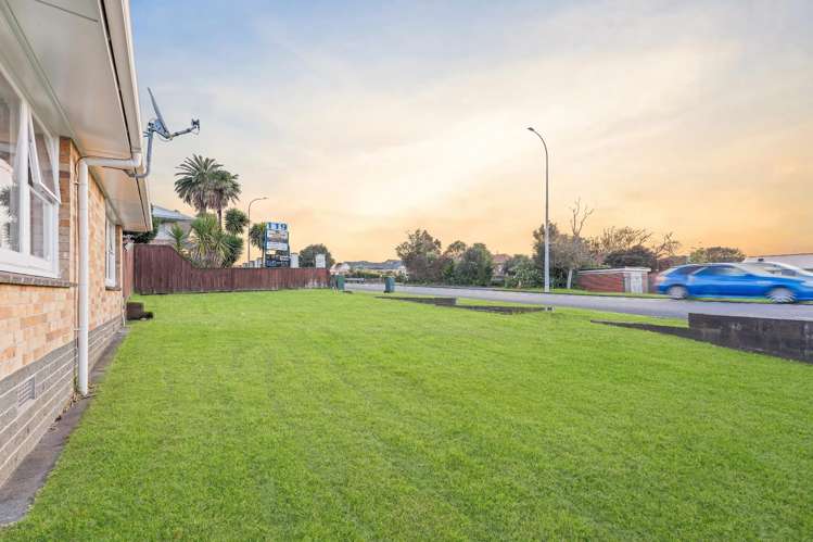 1/1 Sutton Crescent Papatoetoe_8