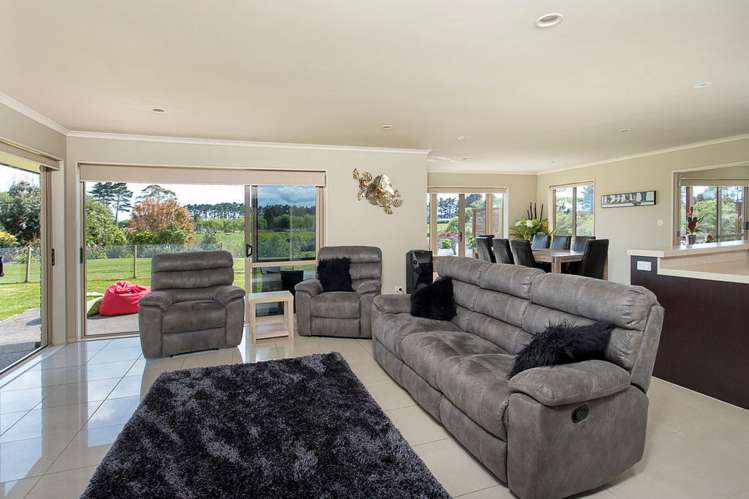 15 Millbrook Drive Waiuku_2