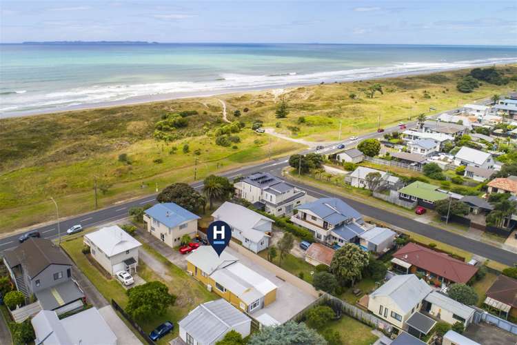 828b Papamoa Beach Road_0