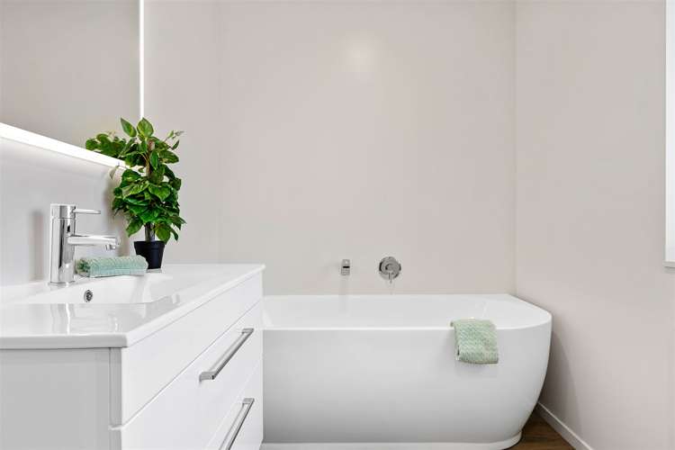 6 Dalness Crescent Halswell_13