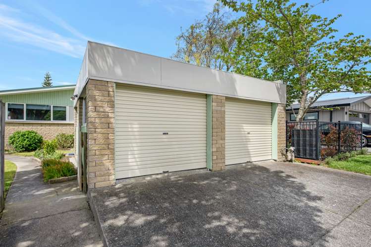 26 Cranwell Street Churton Park_14