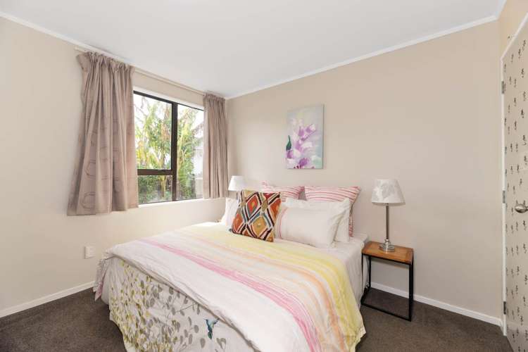 1/217 Waitemata Drive Ranui_15