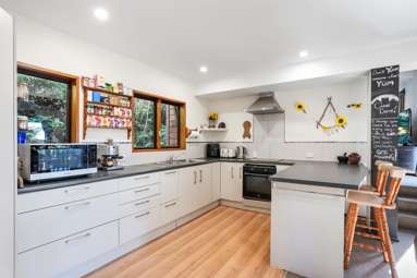 211 Shaw Road_2