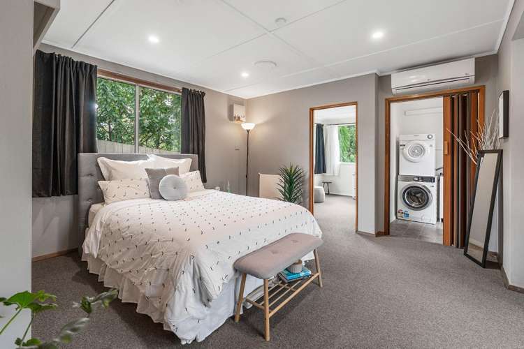 8 Weir Street Green Island_22