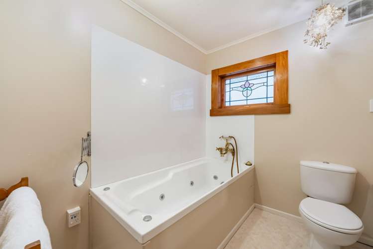 7 Catherine Grove Tirohanga_21