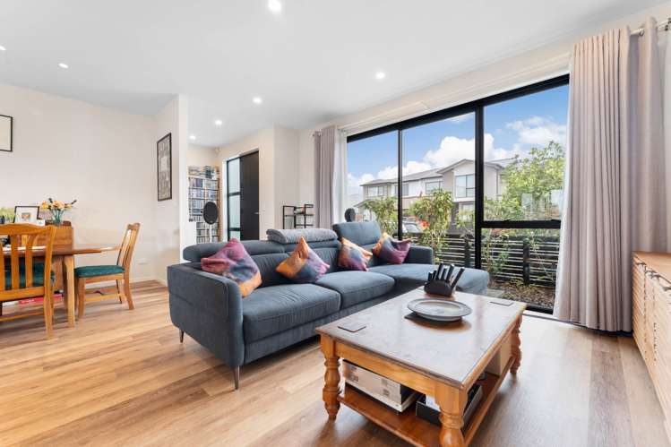 18 Waterlily Street_2