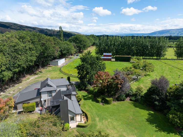 320 Gladstone Road South East Taieri_42