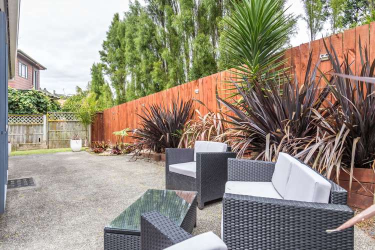 124b Brian Crescent Stanmore Bay_29