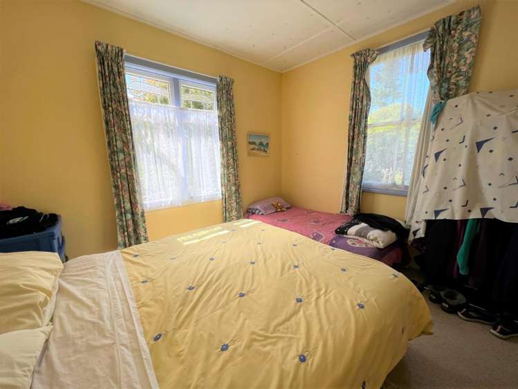 119 Main Road Blackball_8