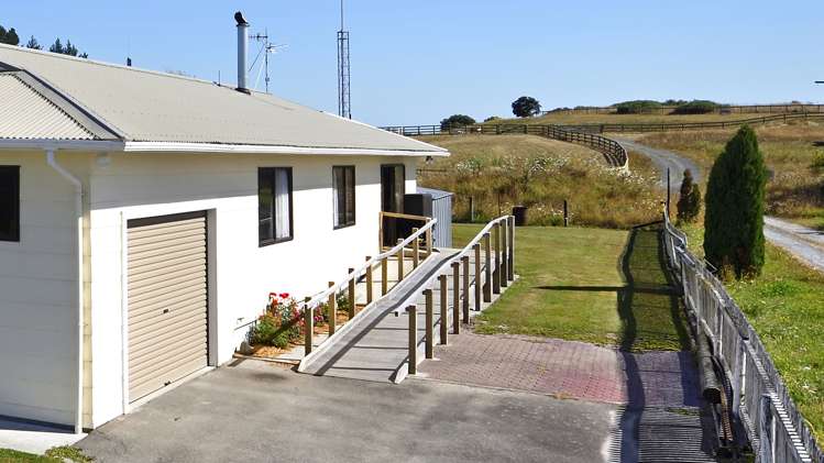 177 Kina Beach Road Tasman_11