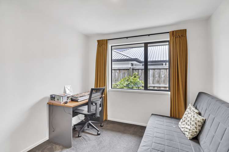 24 Bonecrusher Street Lincoln_11