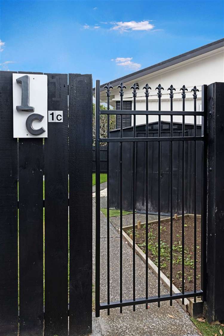 3/1 Sturges Road Henderson_11