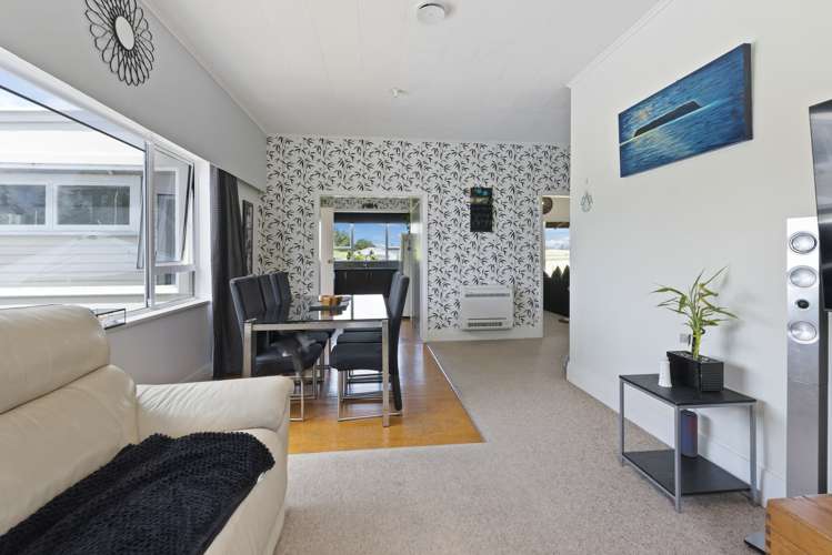 147 Hokio Sand Road Hokio Beach_17