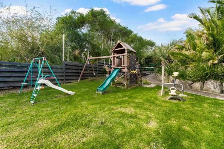 151 Simpson Road Henderson Valley_21