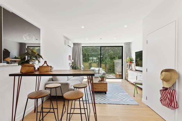 6/210 Karori Road Karori_5