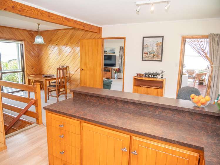 24 Bay View Road Cable Bay_22