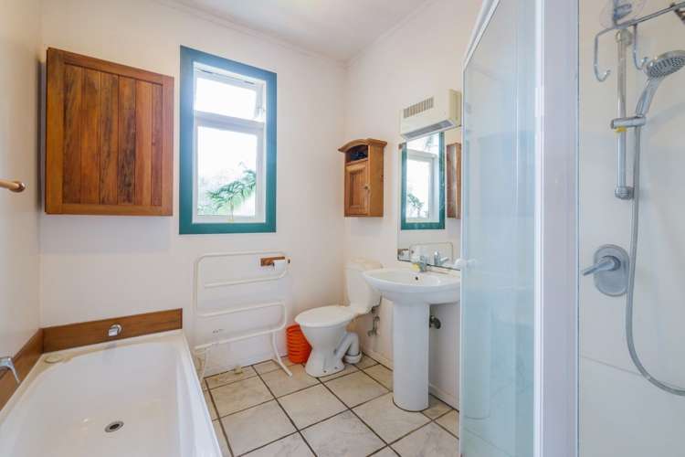 46 Tawa Road One Tree Hill_21