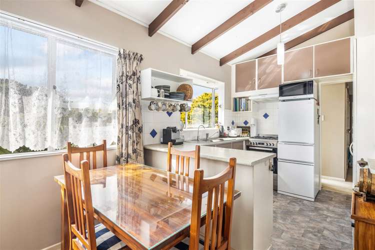 47b Chester Road Tawa_6