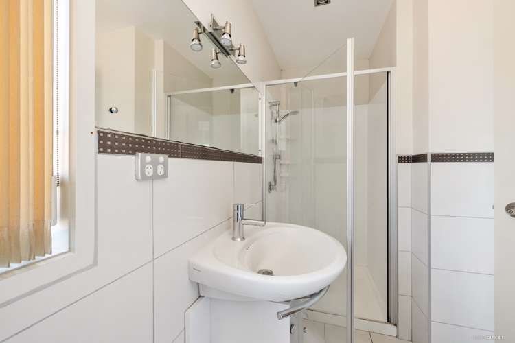 3/56 Ridgeway Road Pukekohe_6