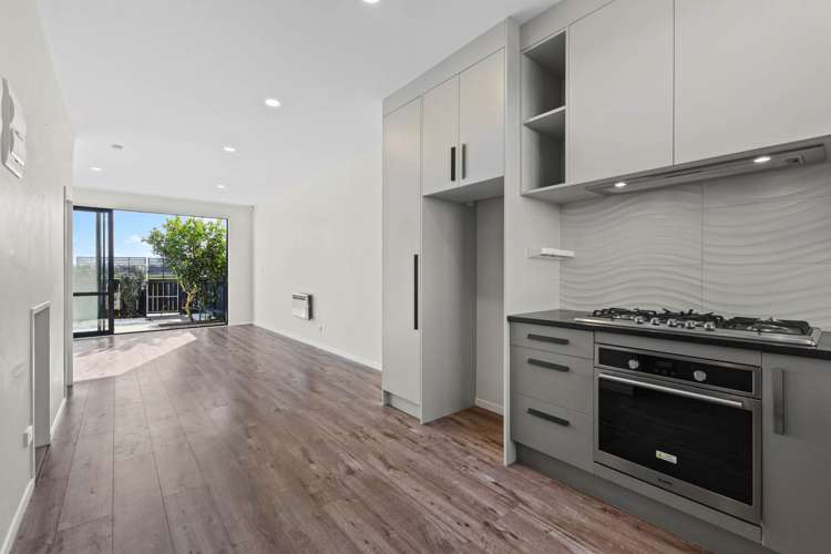 67 Walsh Road_2