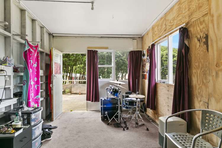 121 Happy Valley Road Owhiro Bay_9