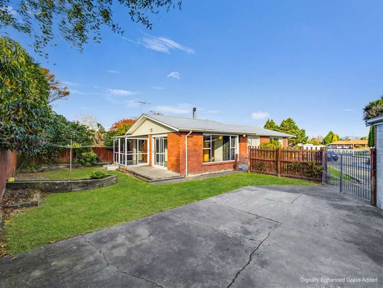 10 Aztec Place Redwood_24