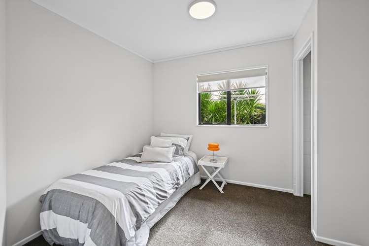 8B Wharepaina Crescent Springfield_18