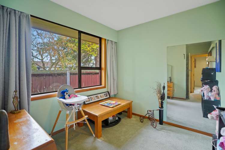 4/17 Bond Street Waltham_6