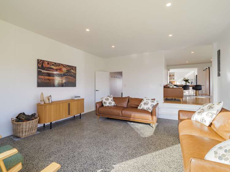 6 Edgar Street Wakari_1