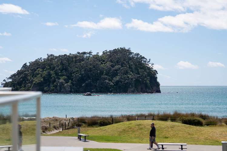 2/47 Marine Parade Mt Maunganui_13