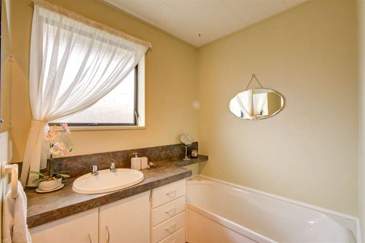 299 Kingsbury Avenue Rangiora_8