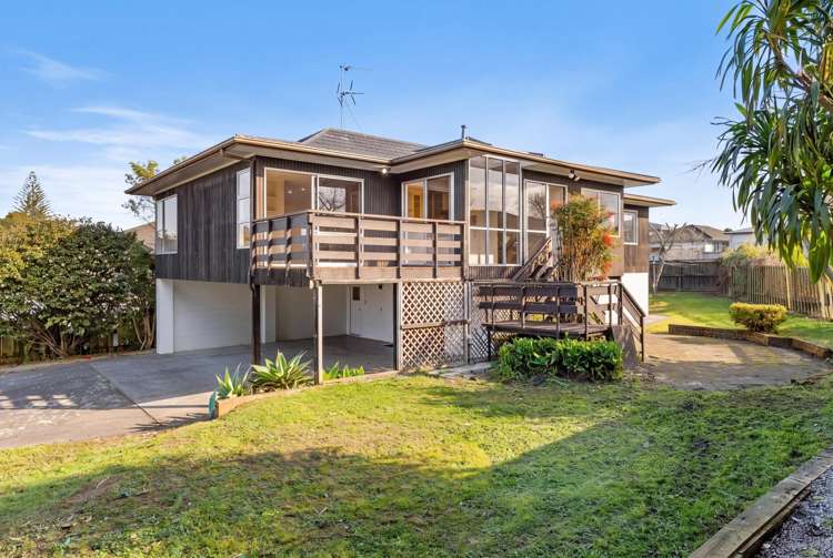 96 Reeves Road Pakuranga Heights_31